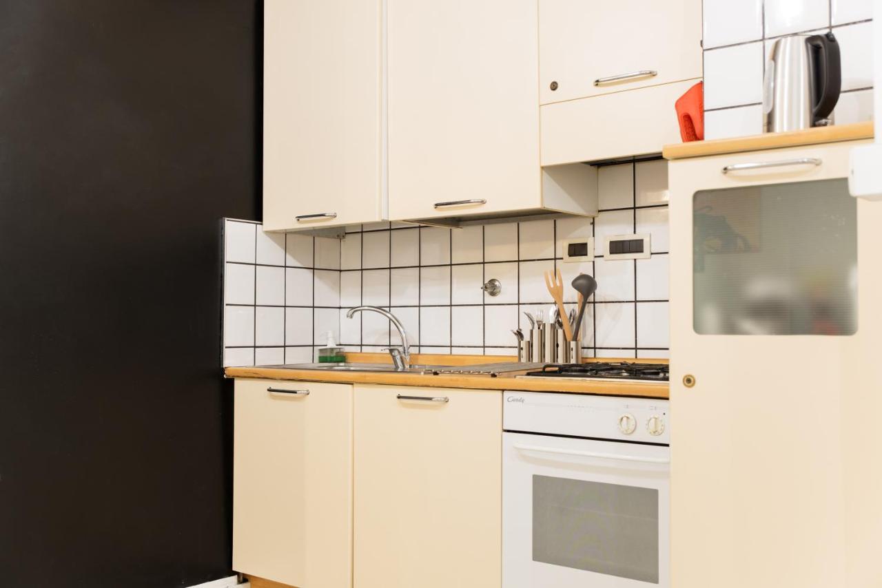 8- Tourist House Bologna - Light House - Self Check-In Apartment Екстериор снимка