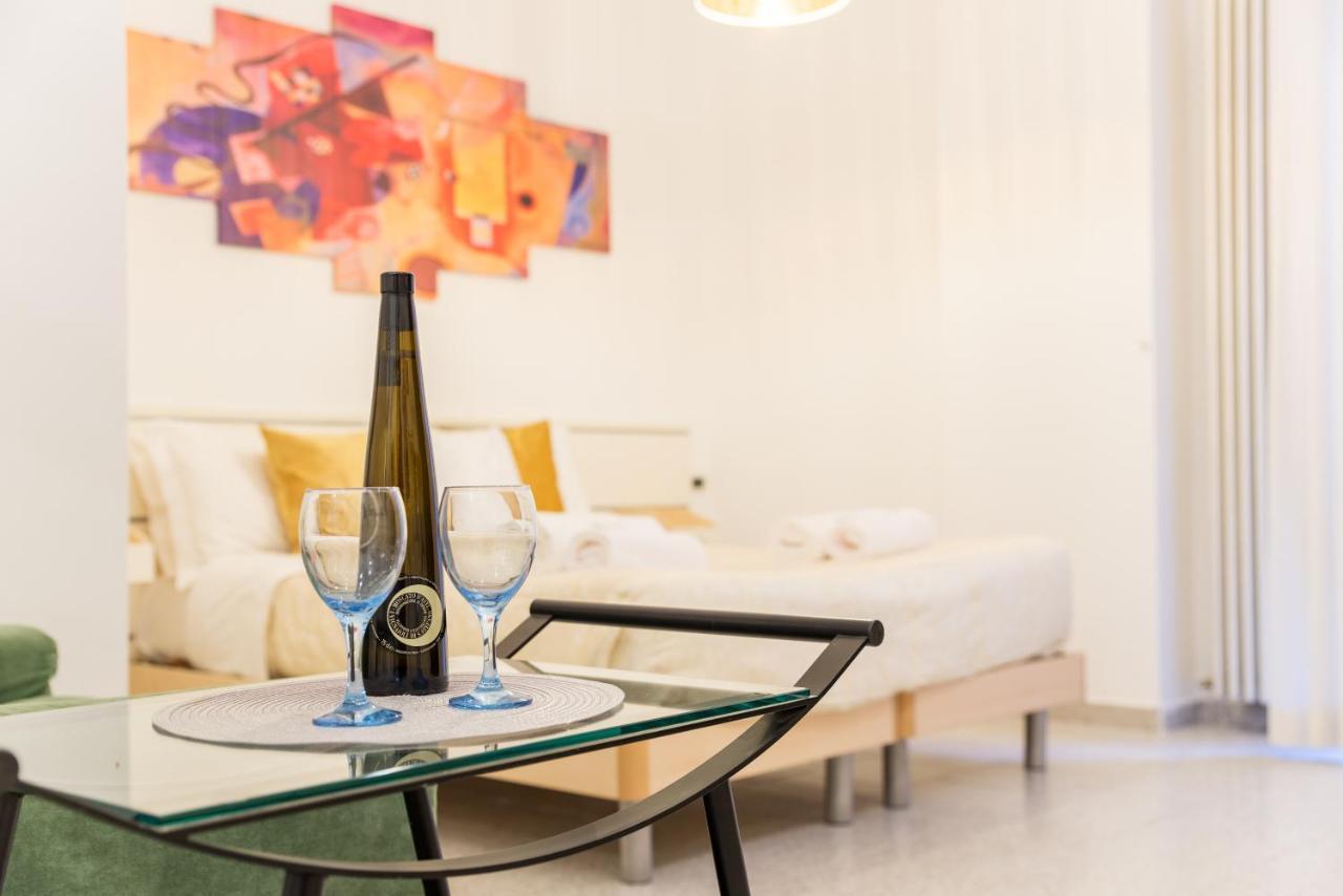 8- Tourist House Bologna - Light House - Self Check-In Apartment Екстериор снимка