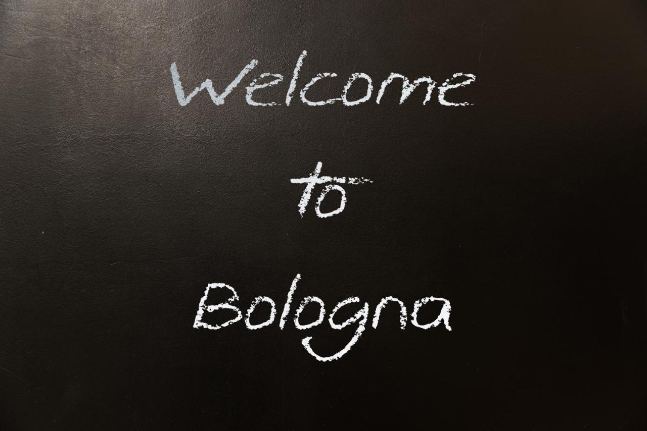 8- Tourist House Bologna - Light House - Self Check-In Apartment Екстериор снимка
